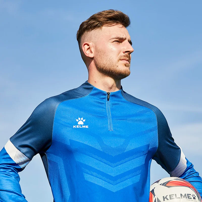KELME Football Training Suit Long-sleeved Knitted Half Zipper Top Sportswear Thumb Button Sweater 8061TT1007 winter sweatshirt