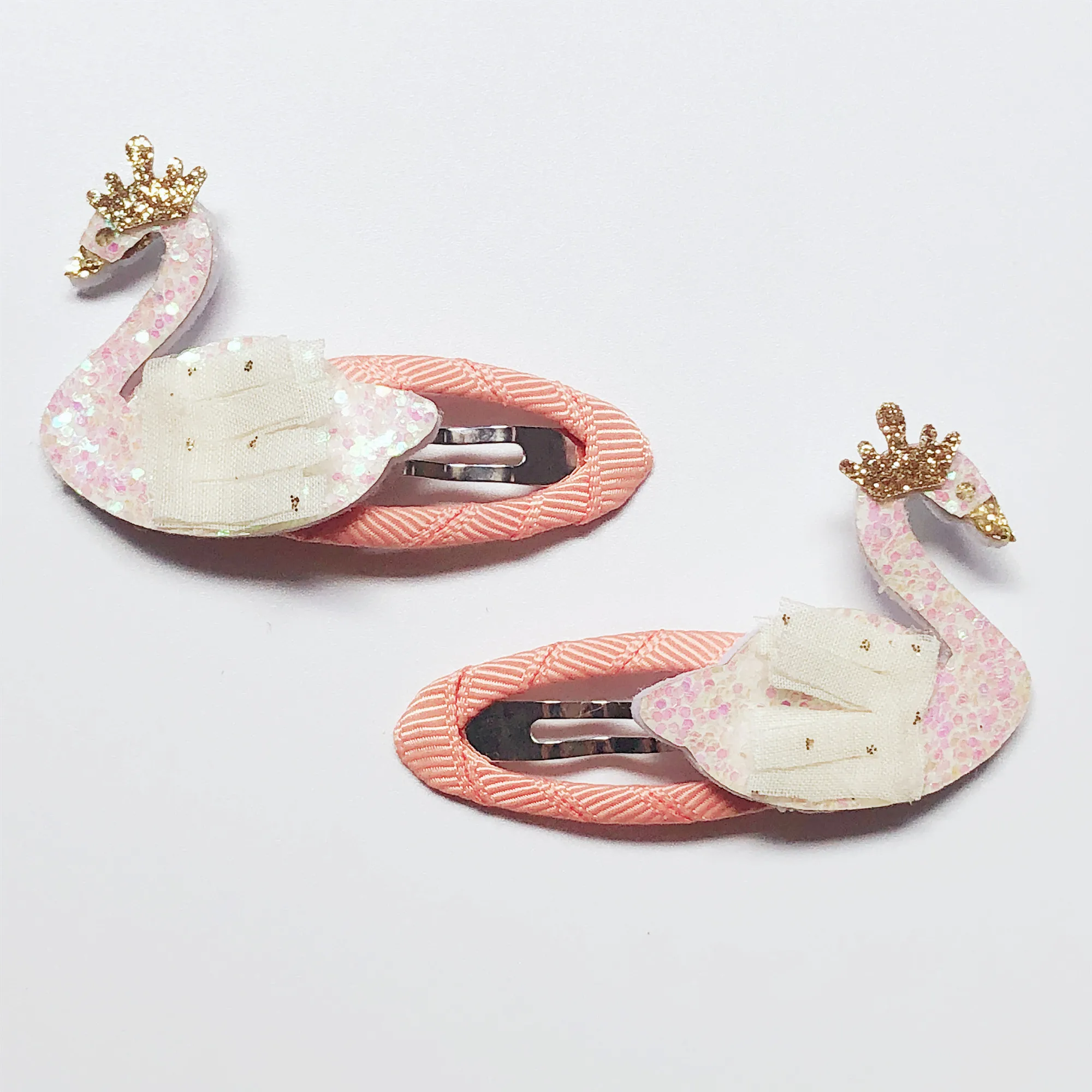 

Бутик 10 комплектов модные милые блестящие тиары Лебедь зажимы сплошная Корона мультфильм птица заколки принцесса головной убор аксессуары для волос