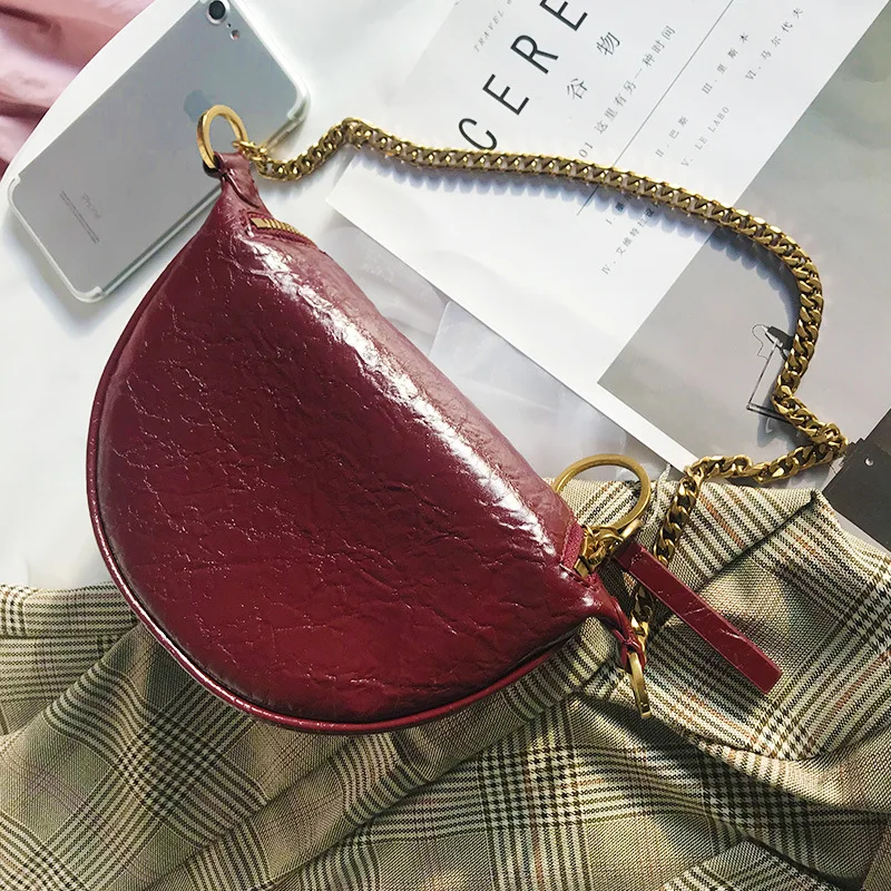 

2019 Autumn New Products Pleated Embossed Leather Bag Little Red Book Small round-Coated round with Grommets Portable Shoulder B