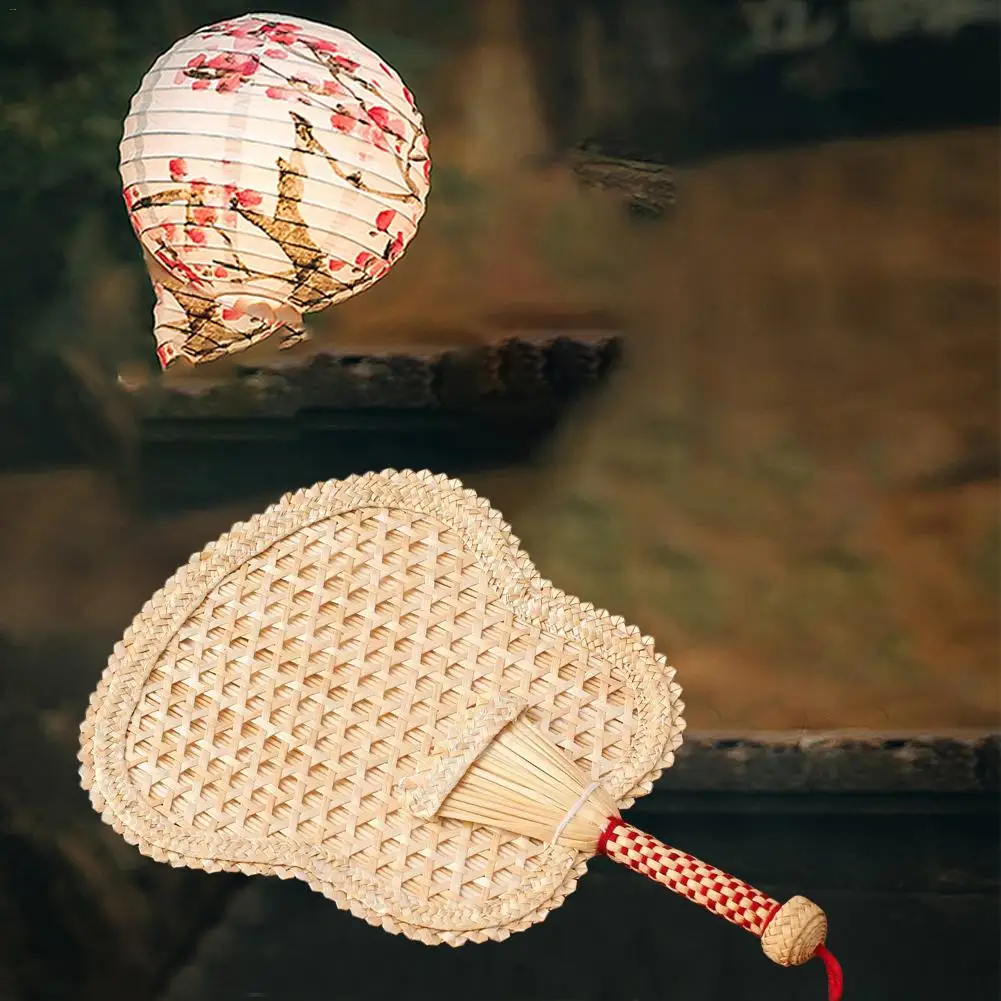 1 Pcs Pure Hand-Woven Wheat Straw Fan Old Man Summer Natural Hand Fan Environmentally Friendly Hand-Woven Fan Decoration Heart