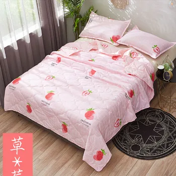 

110*150cm small size thin summer quilt