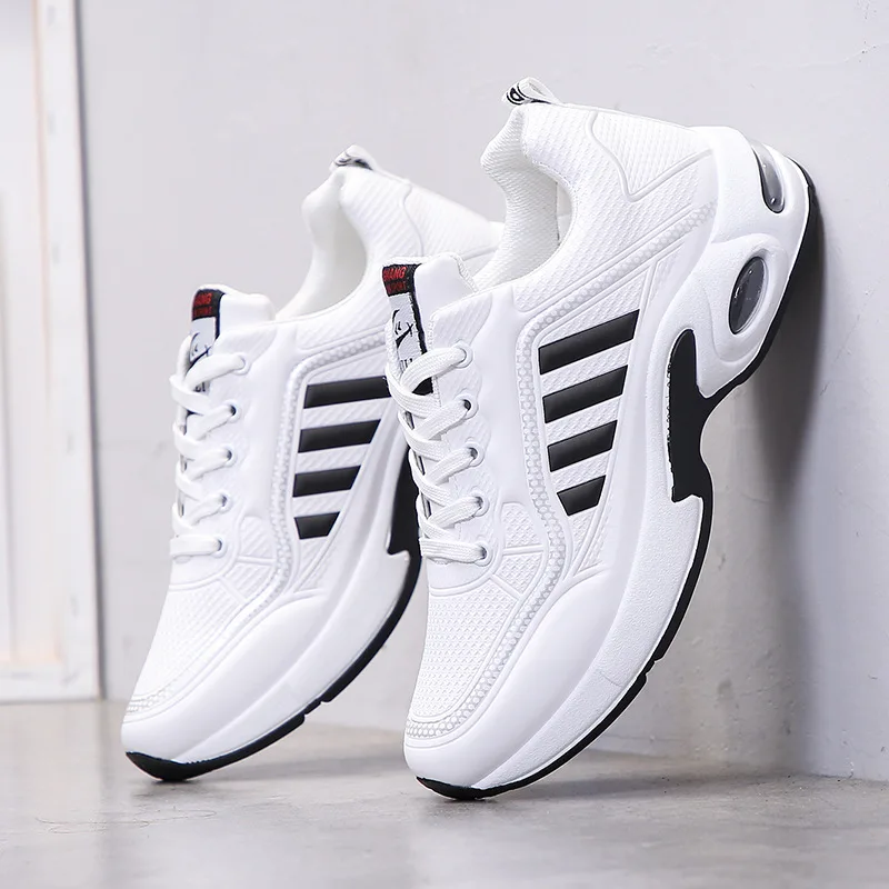 Running Shoes For Men Lightweight Outdoor Sport Shoes Men Air Sole Breathable Training Fitness Shoes Black White Men Footwear
