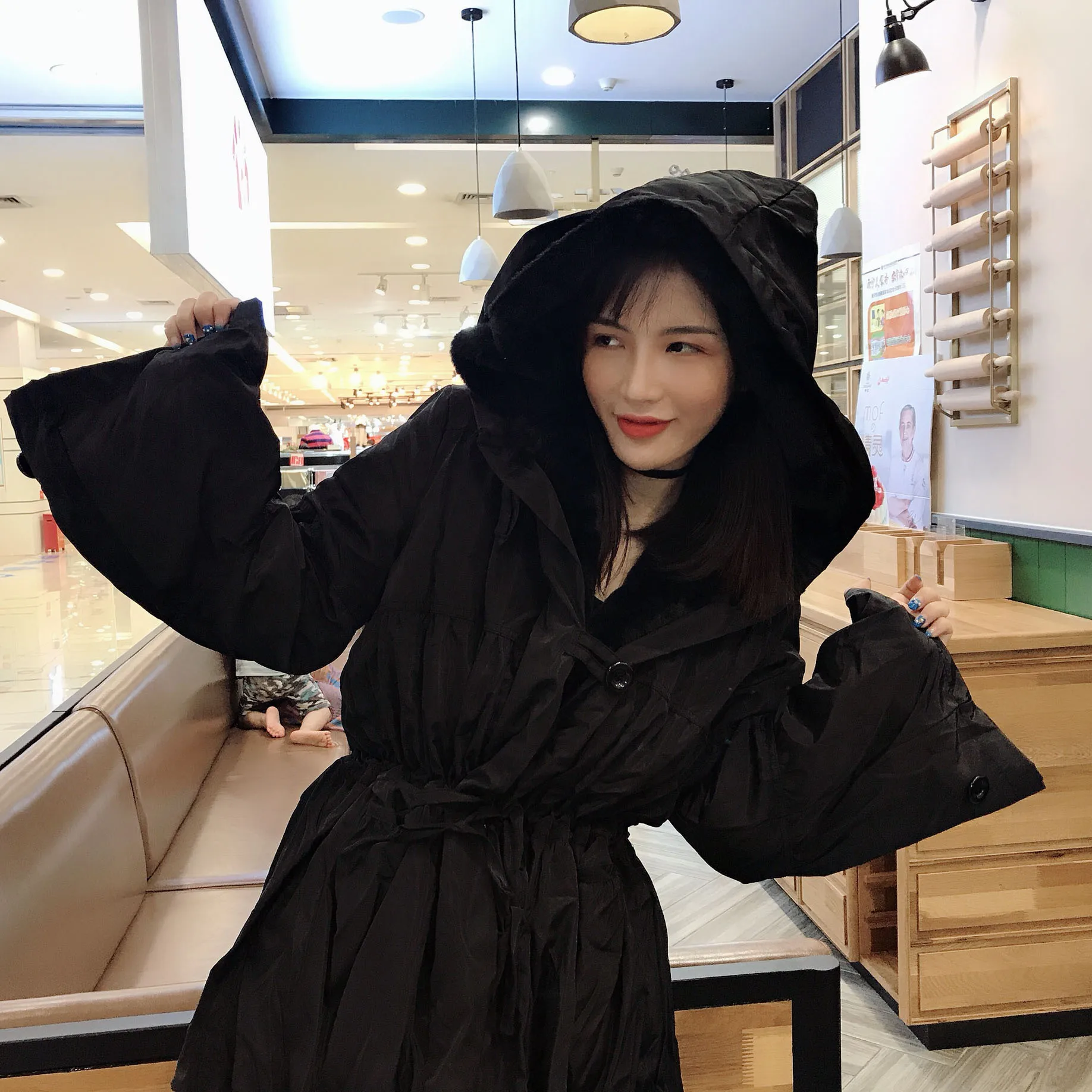 

2019 Winter New Style WOMEN'S Dress Retro Black And White with Pattern Warm Thick Parker Overcoat Thick Wind Hooded Loose-Fit Co