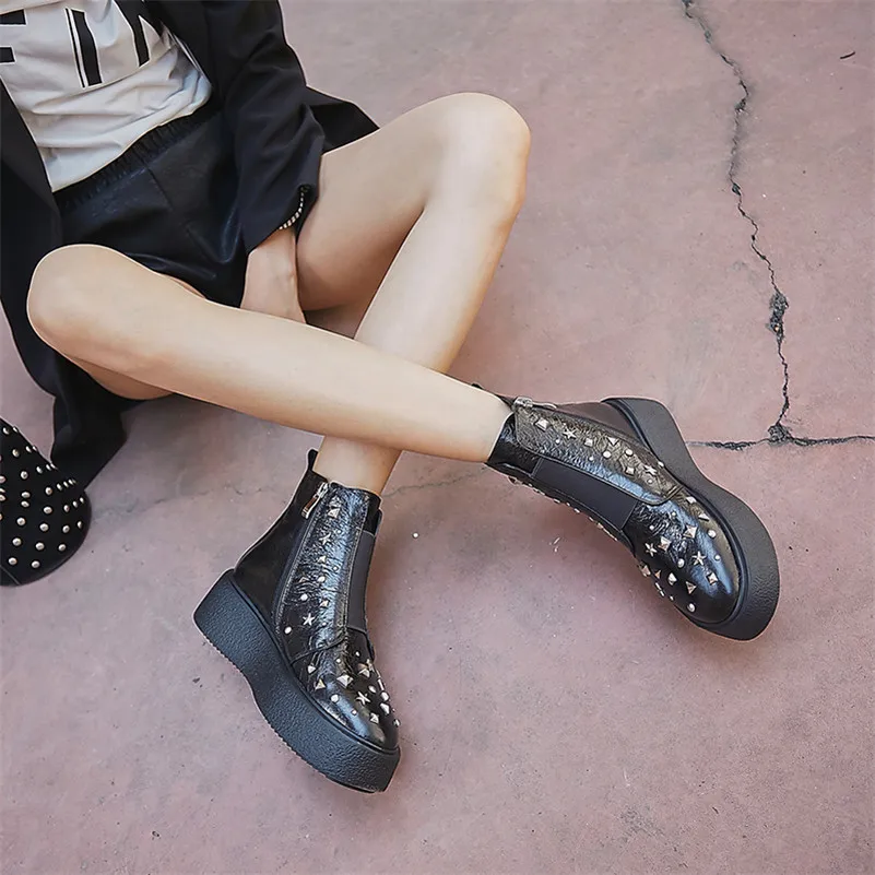 FEDONAS/модные короткие ботинки; качественные женские ботильоны из натуральной кожи; обувь для ночного клуба; женская обувь на молнии с заклепками; женские ботинки на платформе