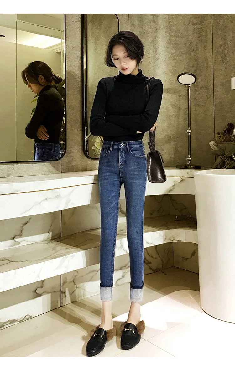 Ретро Джинсы женские осенние с бархатом новые корейские модные облегающие зауженные брюки с высокой талией Зимние Повседневные дикие брюки
