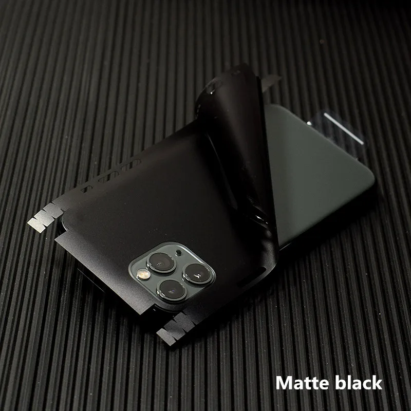 12160883594_1986909480