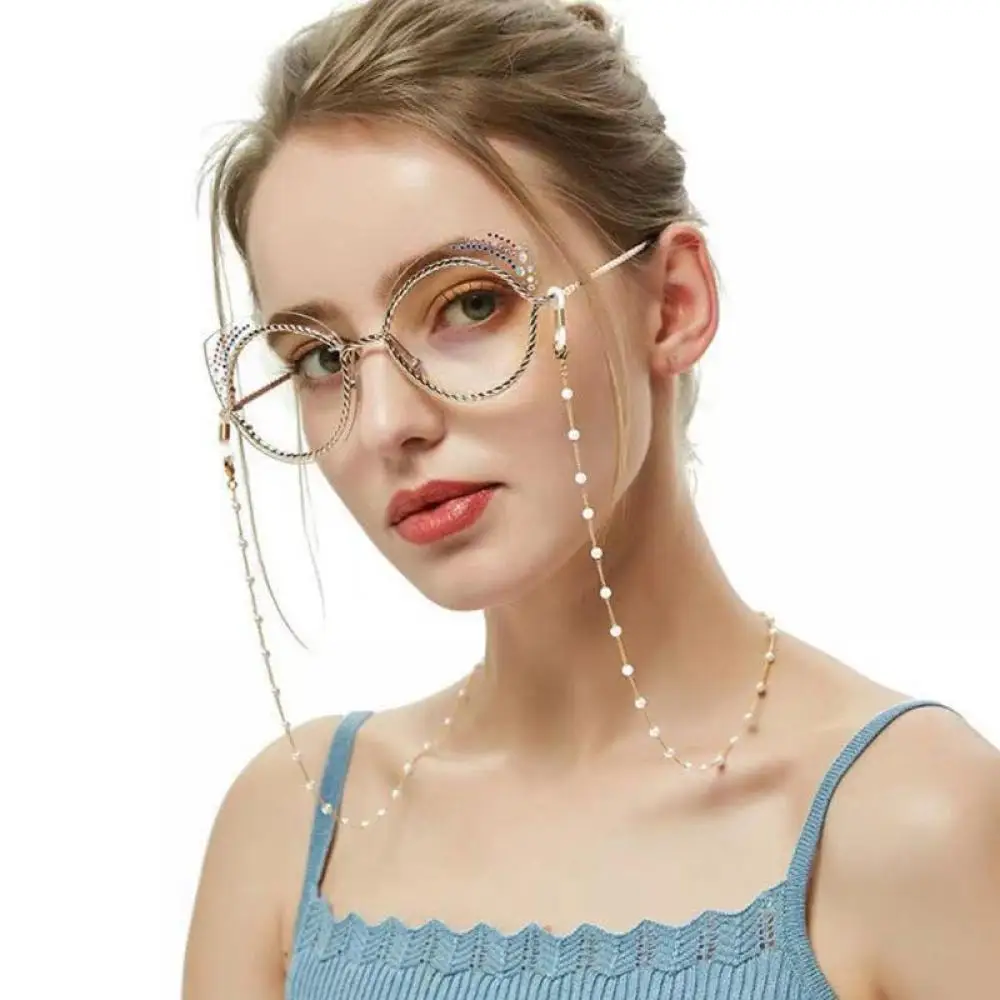 DNLKWGO Stylish Eyeglass Chain Faux Pearl Sunglasses Strap Holder Eyewear  Retainer Chain for Women