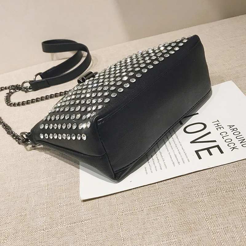

2019 New Style Rivet Punk Style Men's Pillow Multi-Style Shoulder WOMEN'S Bag