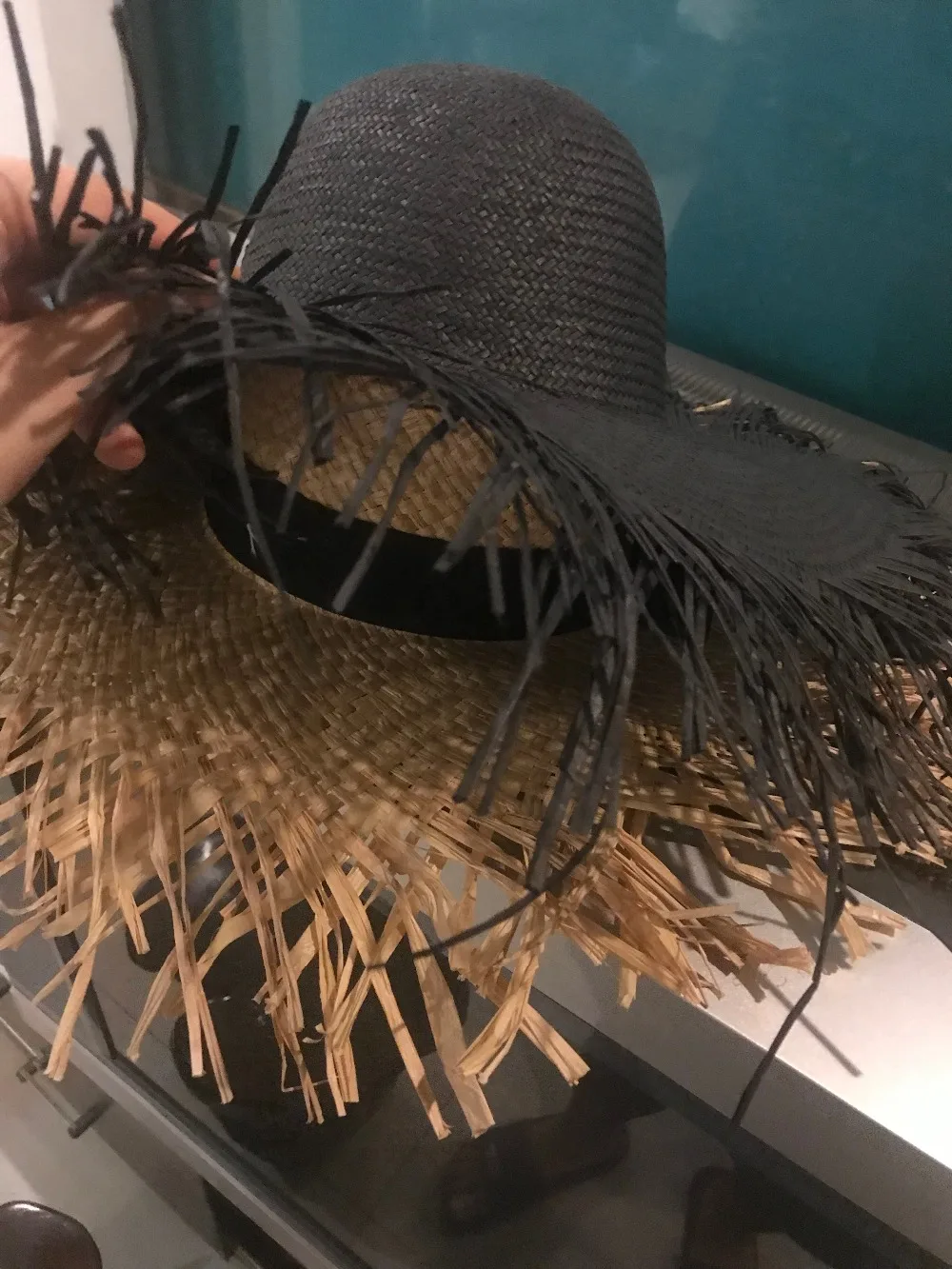 01902-axi летняя ручная работа бумажная трава может отрезать ветряные поля Праздничная шляпа однотонная женская пляжная солнцезащитная Кепка женская шляпа для отдыха фотография