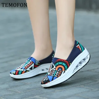 

TEMOFON new slip on sneakers women print canvas shoes women vintage wedge casual shoes ladies platform sneakers creepers HVT748