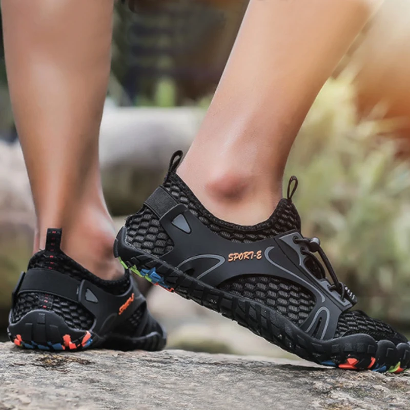 

Men Women Beach Shoes Summer Fashion Barefoot Quick Dry Soft Non-slip Breathable Water Shoes Beach Water Socks Aqua Shoes