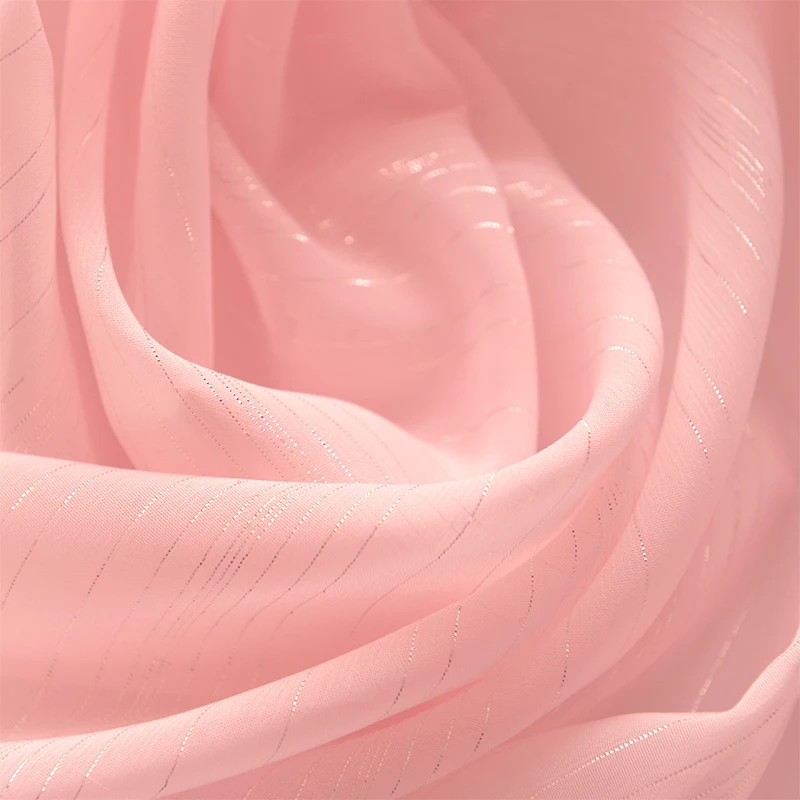 Розовая Шифоновая одежда с серебряными нитями