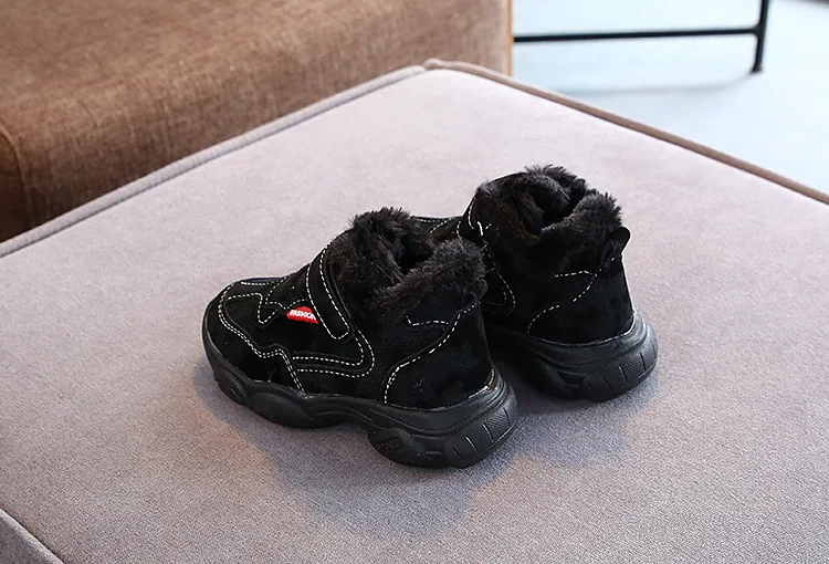 Fashion New Winter Children Boots Thick Warm Shoes Cotton-Padded Boys Girls Boots Boys Snow Boots Kids Slip on Sneakers
