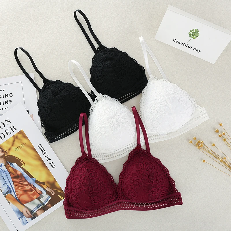 

2019 Thin French Style Bralette Lace Wire Free Triangle Cup Women Lingerie Soft Bra Seamless Underwear Deep-V Girls