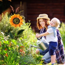 

Sunflower Wind Spinner Metal Sunflower Rotating Windmill Outdoor Decorative Ornaments for Patio Lawn Yard Garden Easy to Install