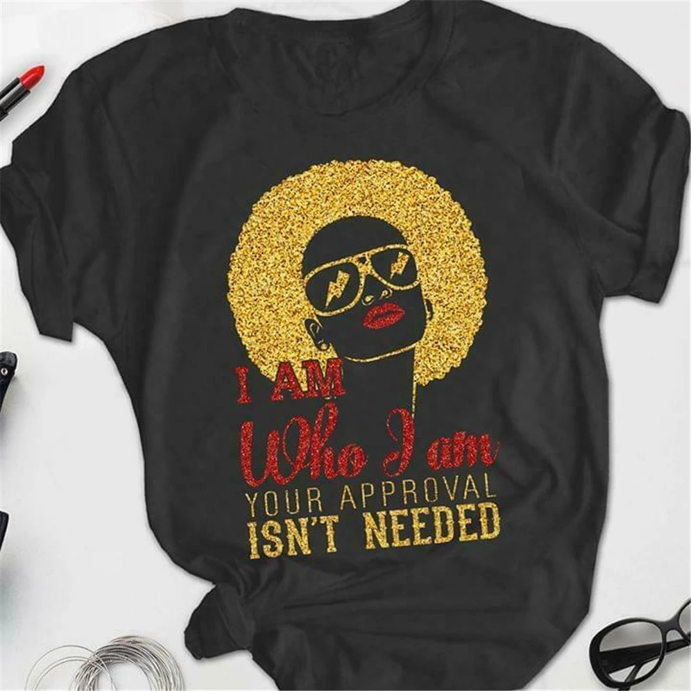 I Am Who Your Approval не нужен-Черная футболка праздничная |