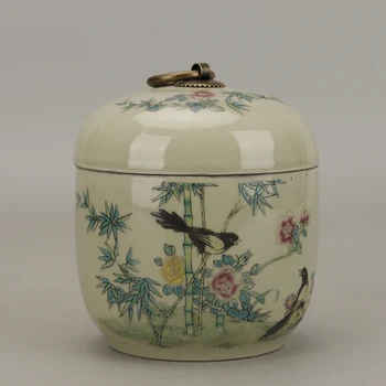 

Chinese Hand Paint Tea Caddy Jingdezhen Under Glaze Porcelain Tea Container Blue and White Ceramic Shabby Chic Home Decor Retro