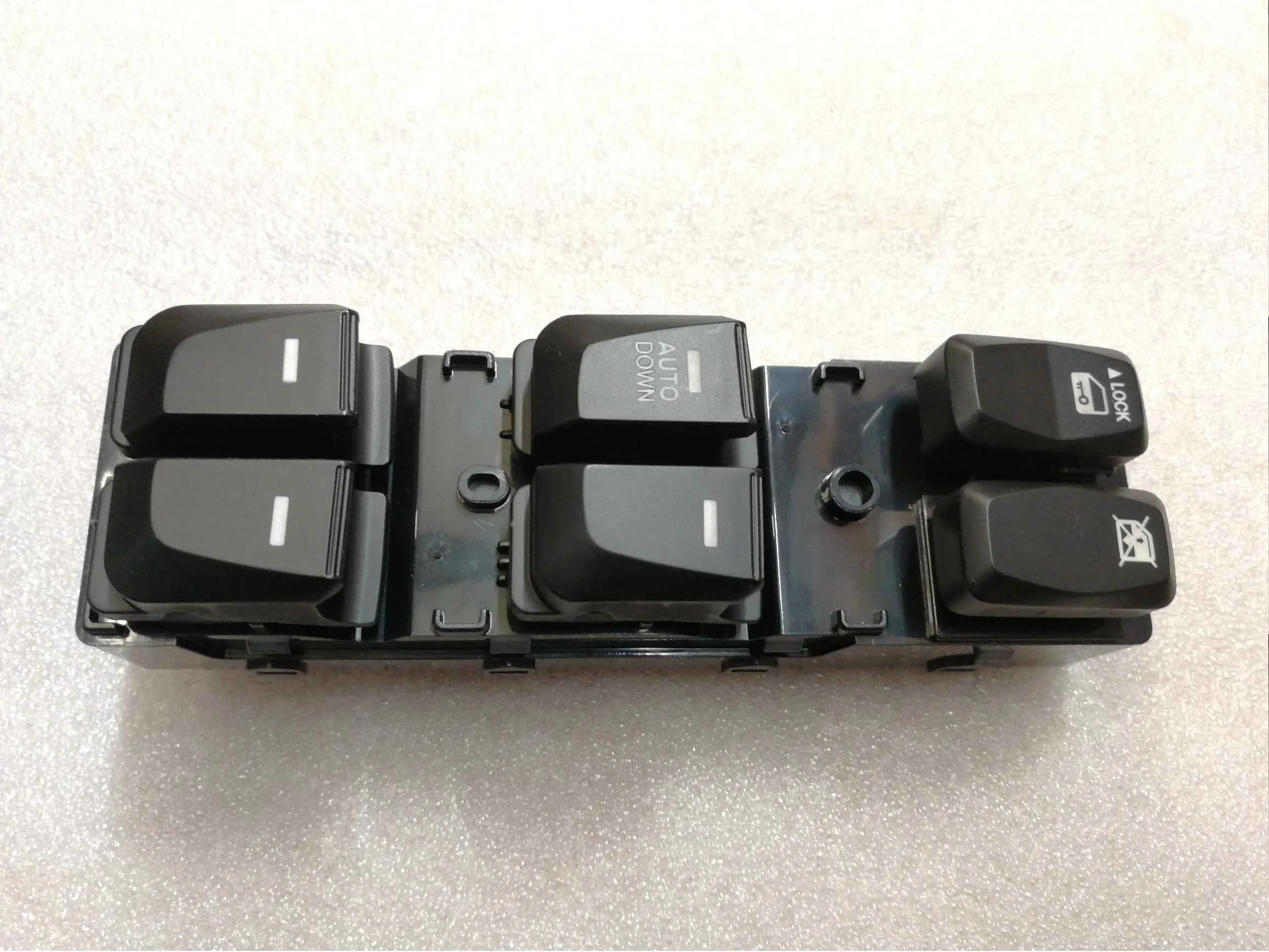 93570 2S150 for Left Hand Driver Power Master Window Switch for Hyundai