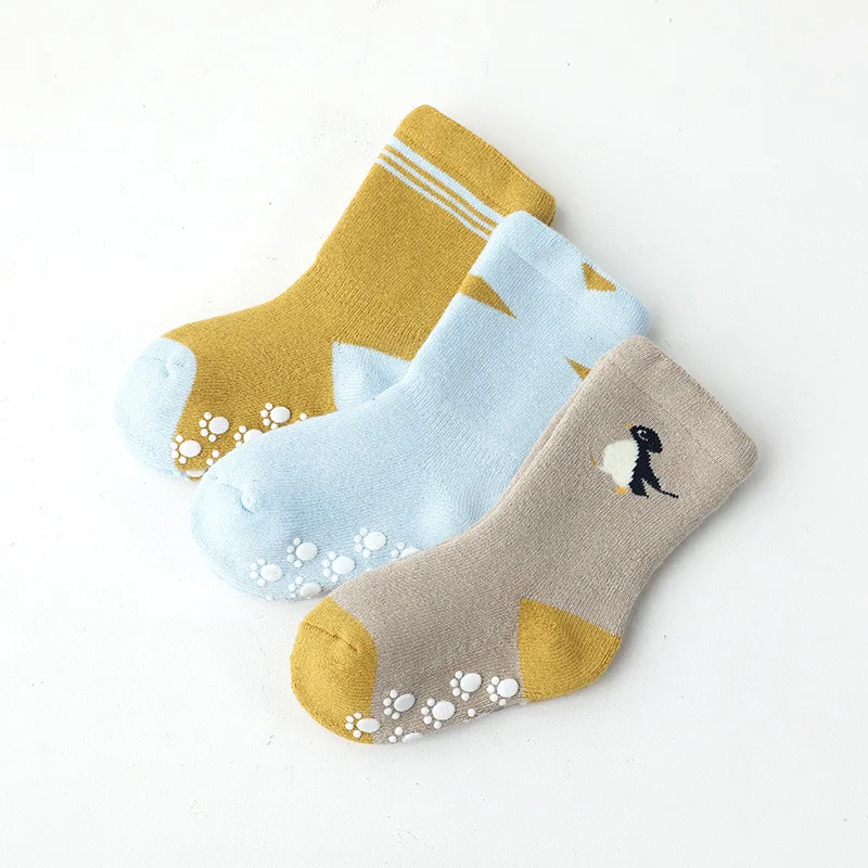 

Christmas Halloween 3 Pairs of New Autumn and Winter Thickening Middle Cylinder Anti-Slip Card Child Baby Wool Ring Socks