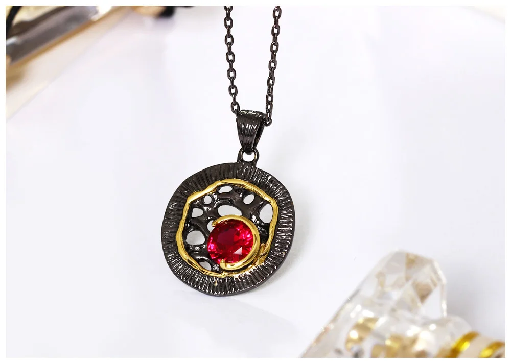 black pendant (2)