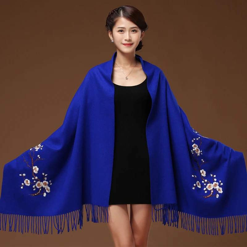 

Women Brand Cashmere Scarf National Clubs Embroidery Elegant Tassel Long Shawl 200x70 Autumn Winter Warm Scarves Soft Pashmina