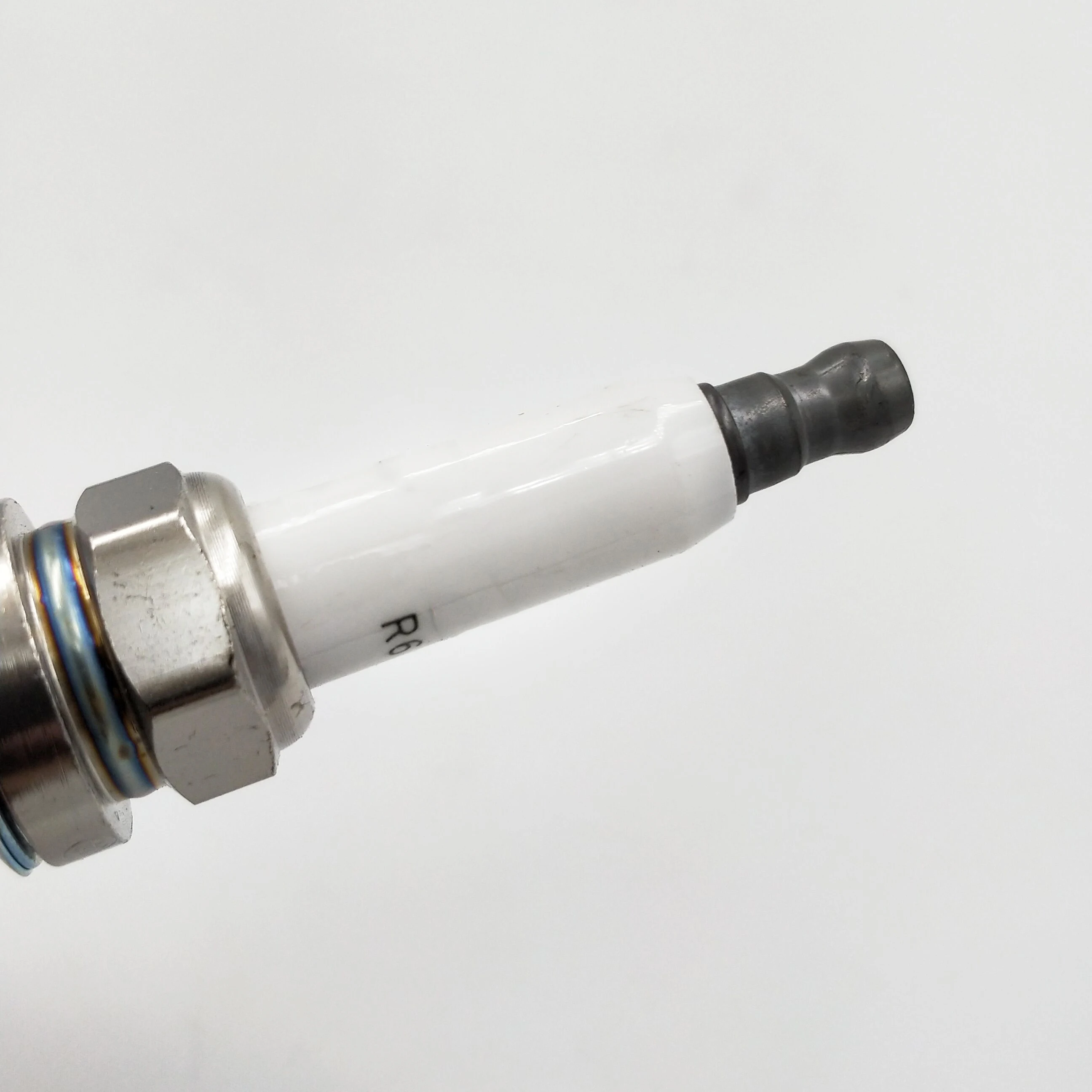 

4 шт. FR7NPP332 12 12 2 158 253 двойная платиновая Свеча зажигания 12122158253 для BMW E60 E83 E85 E90