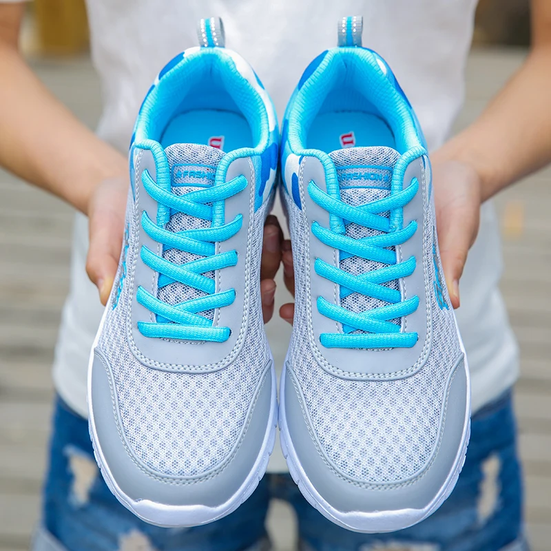 Tenis feminino Tenis Mujer; коллекция года; фирменный светильник; мягкая спортивная обувь для спортзала; женская обувь для тенниса; женские кроссовки; Tenis Plataforma - Цвет: Синий