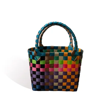 

2020 new small square bag, packing with woven vegetable basket, Straw woven bag, hand-made plastic woven bag