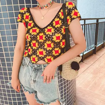 

Video to film the original manual wool hook flower hollow out blouse restoring ancient ways is short sleeve T-shirt design of cu