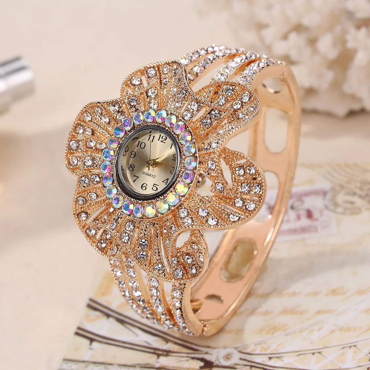 Wrist Watch Women Flower Shape Jewelry Bracelet Watches Crystal Ladies Quartz Clock