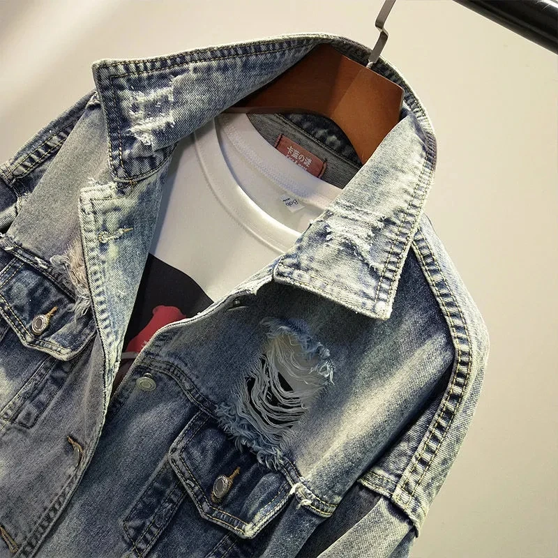 Women 2022 Ripped Denim Jacket Female Spring Autumn Loose Student Korean Version Of The Bf Wind Beggar Coat Vintage Trend A111