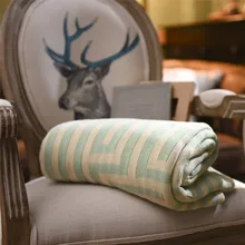 Couverture nordique en coton tricoté avec des formes géométriques, quatre couleurs, style décontracté, doux, idéal pour un canapé ou un lit, drapeau décoratif 