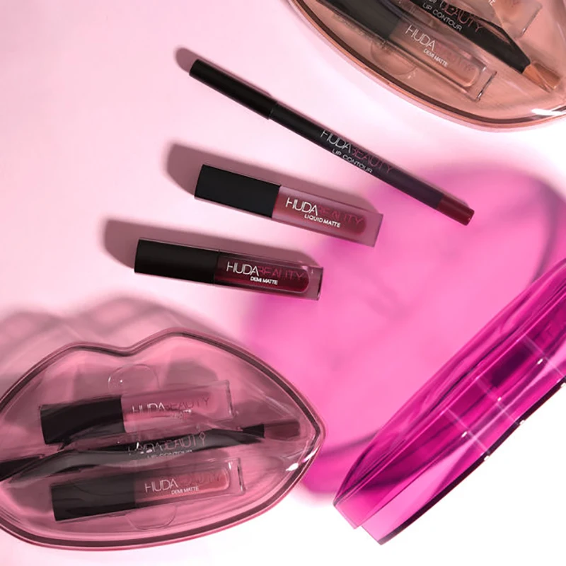 

Huda Beauty Lip Strobe 5 style Liquid Matte Lipstick Super Wearable Perfect Lip Contour The Perfect Gift For Lipstick Lovers