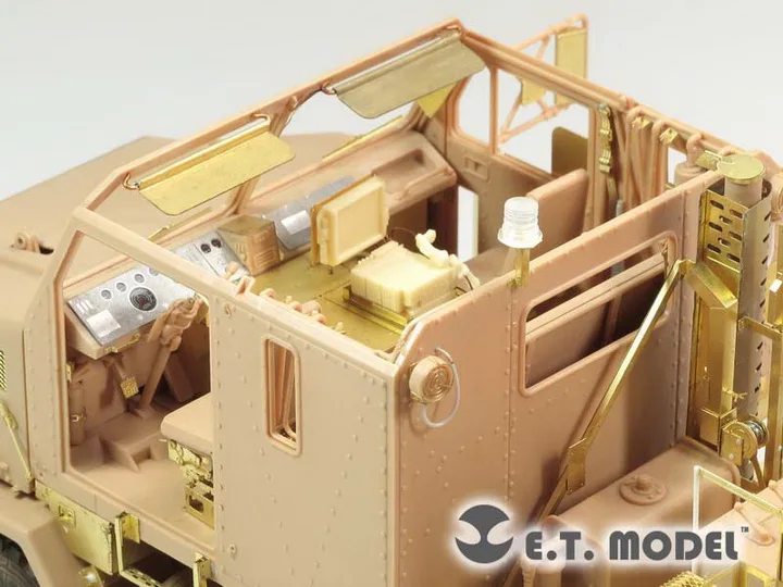 

Модель E.T Φ 1/35, современный интерьер грузовика US M1070 для HOBBYBOSS 85502
