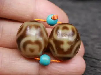 

Treasure Magic LKbrother Top Quality Pair of Magic Tibetan Old Oily Ivory Color Precious Bottle Daluo dZi Bead