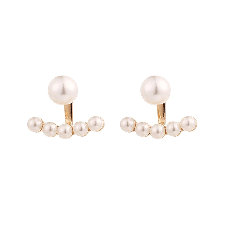 Geometric pearl stud earrings with elegant temperament and matching accessories