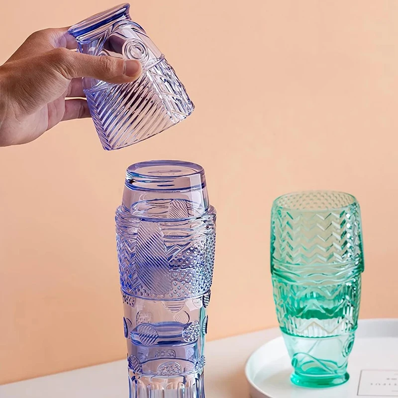 4Pcs/set Creative Koi Fish Cup Fish Shaped Glass Set Stackable Shaped Water Cup Household Water for Wedding Party Gift