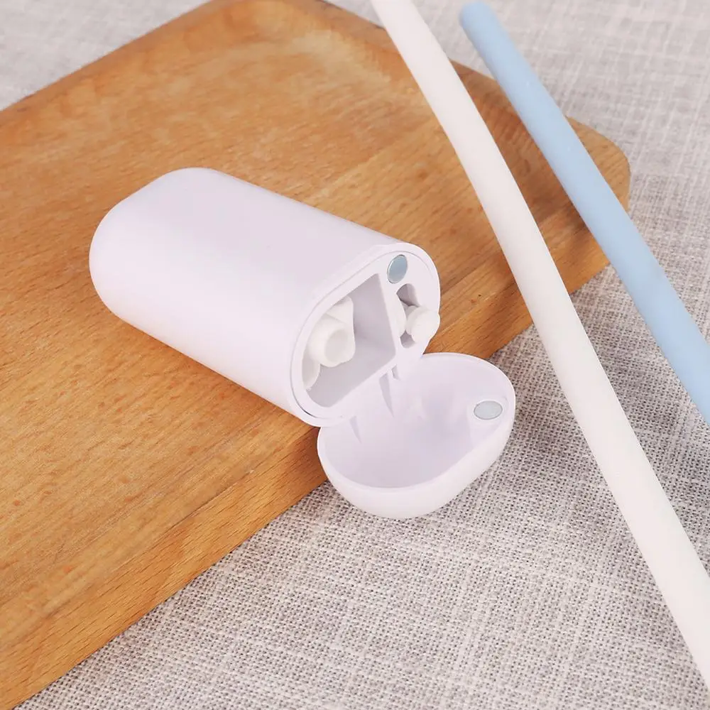 Collapsible Silicone Straw Reusable Foldable Drinking Straw with Carrying Case and Cleaning Brush for Travel, Home, Office