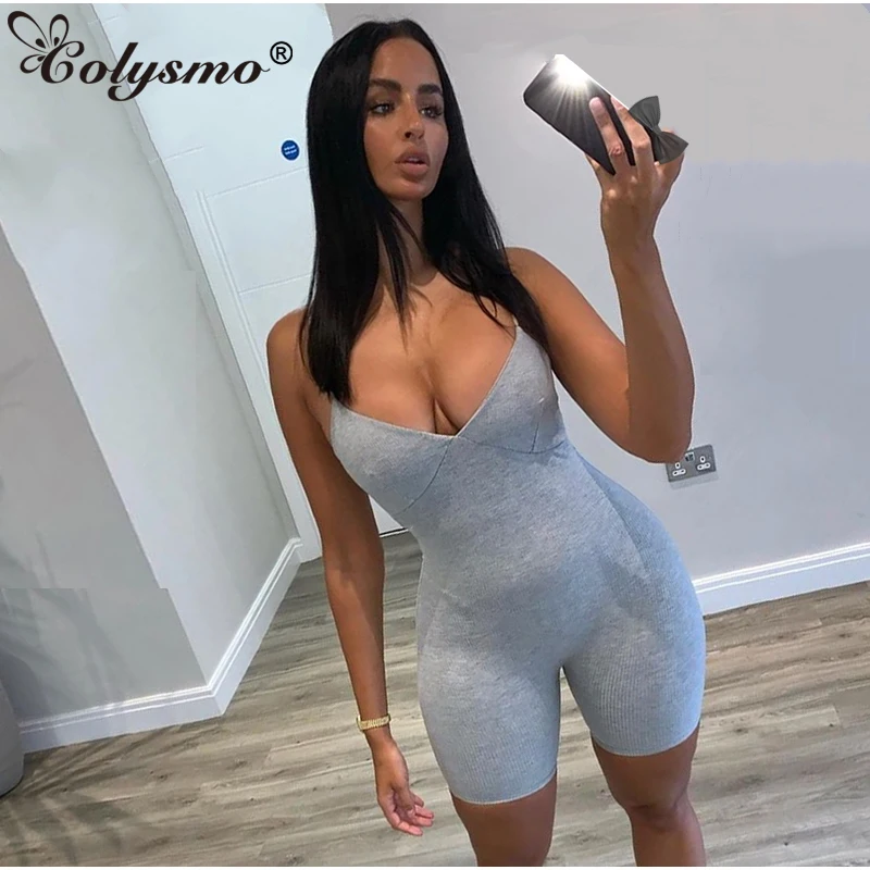 Женский комбинезон на бретелях спагетти с глубоким V образным вырезом| |