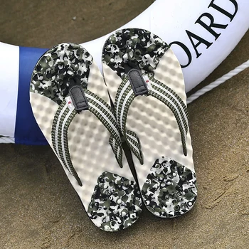 

Flip Flops Men Summer Fashion Beach Footwear Water Shoes Youth Massage Sandals Shoes Men Comfortable Male Lightweight Flip Flops