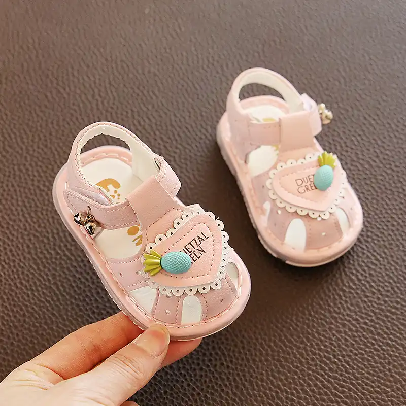 infant clogs