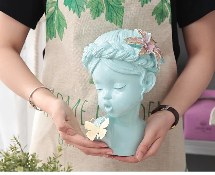 Home Decor 3D Figurine Table Decoration Europe Sculpture Modern Living Room Desk Decorations Cute Kids Angel Miniature Statue (2)