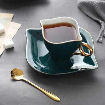 

Luxury Coffee Cup With Spoon European Creative Ceramic Leaf Tea Cup Set Kubek Do Kawy Nordic Gold Coffee Cup Suit Mug FF70C34