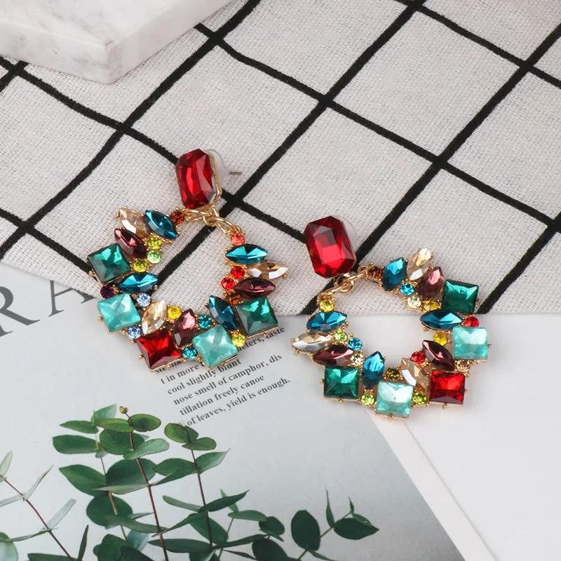 

New Geometric Block Earrings Fashion Show Model Accessories High-end Earrings