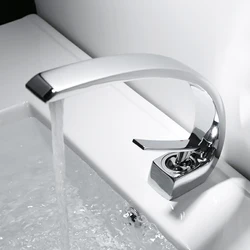 Wash Basin Faucet Hot / Cold Water Bathroom Mixer TapT able Basin Single Handle Brass Tap Elegant Crane Tap Bathroom Accessories