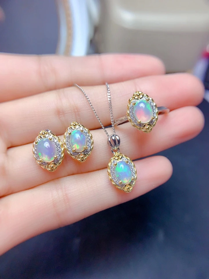 オパール ネックレスとイヤリング セット