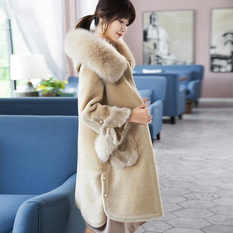 

Real Women Wool Fur Coat Long Shearing Coats 2020 Luxury Winter Jacket Natural Fox Fur Trim Hooded Clothes KQN18105 s