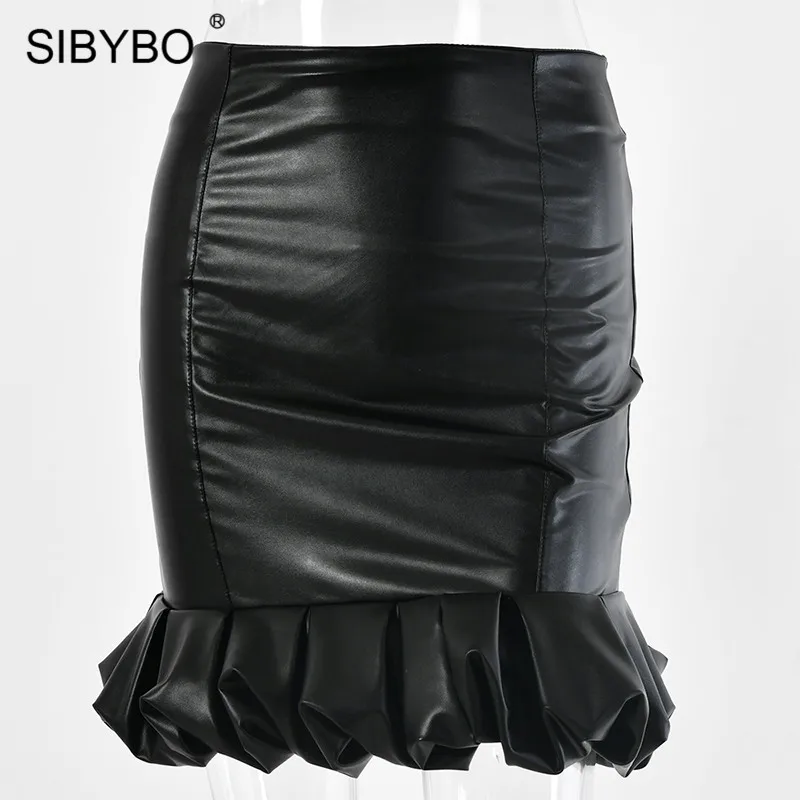 SIBYBO, зимние юбки из искусственной кожи с высокой талией, женская модная облегающая мини-юбка с оборками, черные элегантные женские вечерние юбки