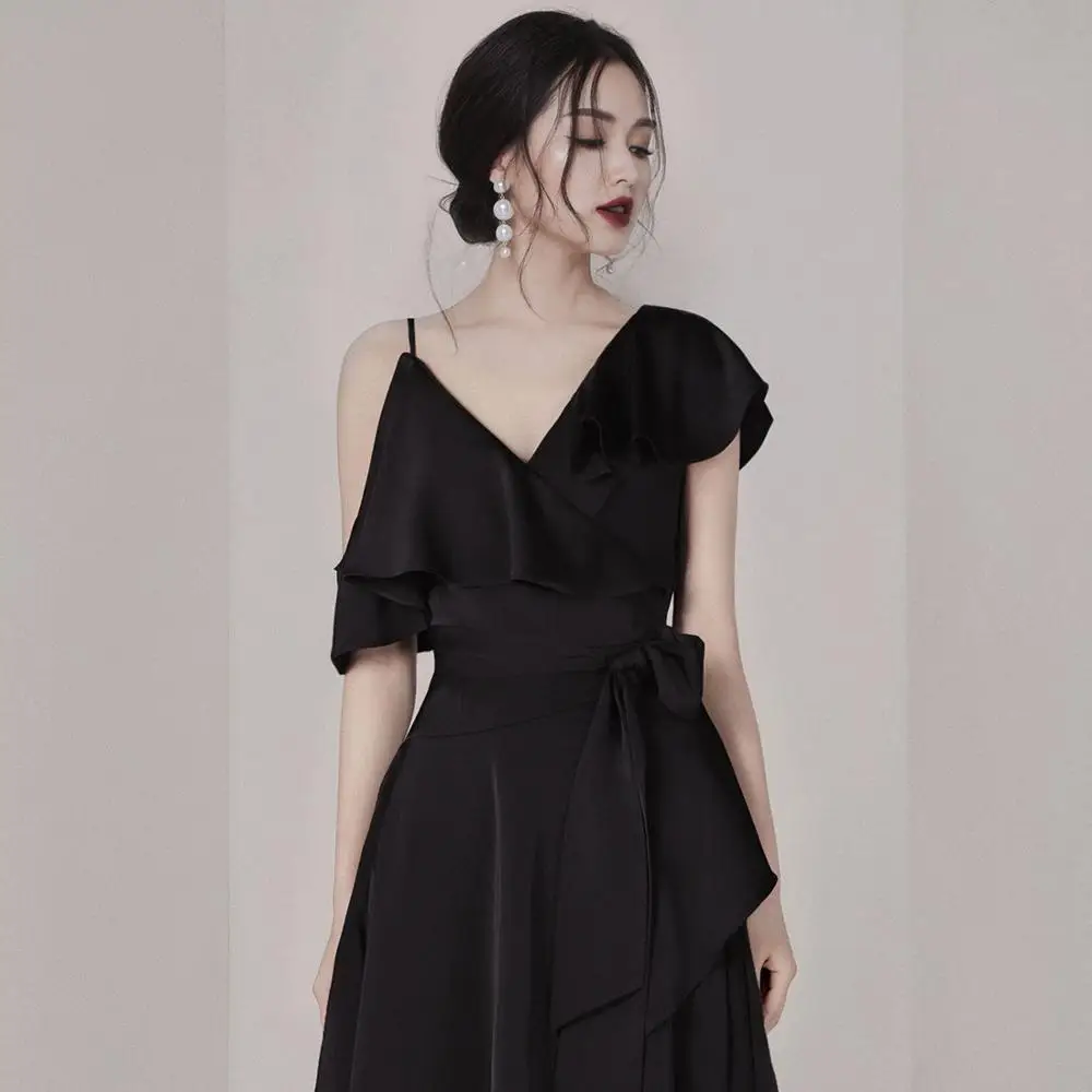 Summer new fashion Europe and America sexy women's V-neck off-the-shoulder waist irregular short-sleeved dress female