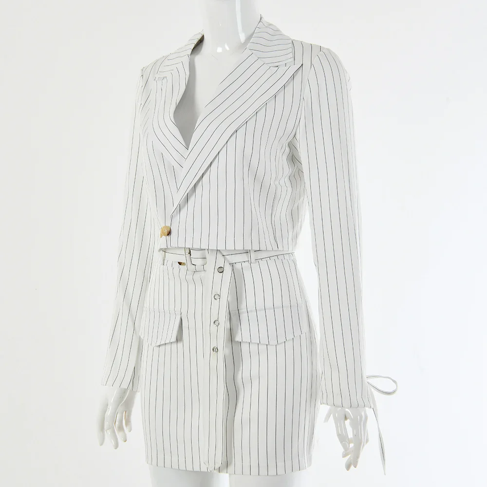 11694050732_2020384570